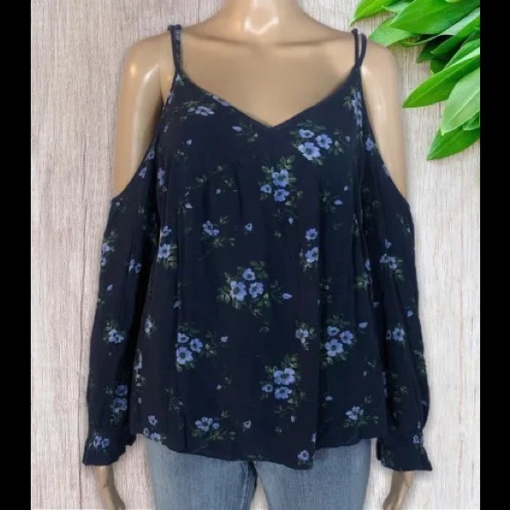 AMERICAN EAGLE Printed Cold Shoulder
